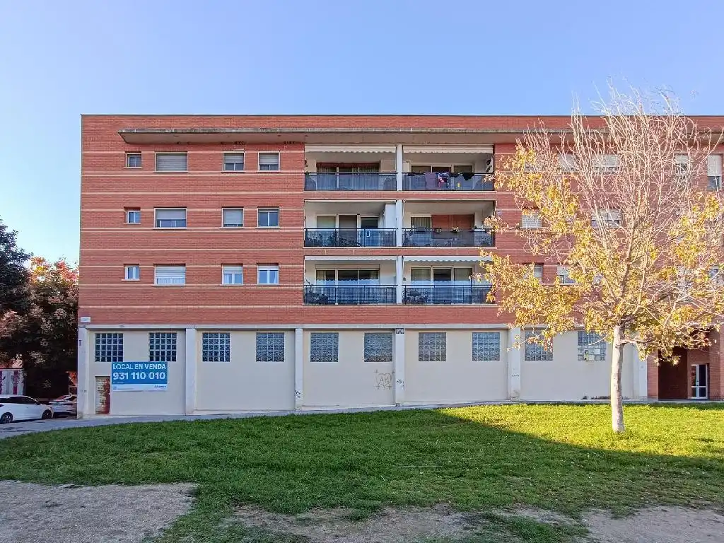 Local commercial à vendre à Carrer de Carmen Amaya