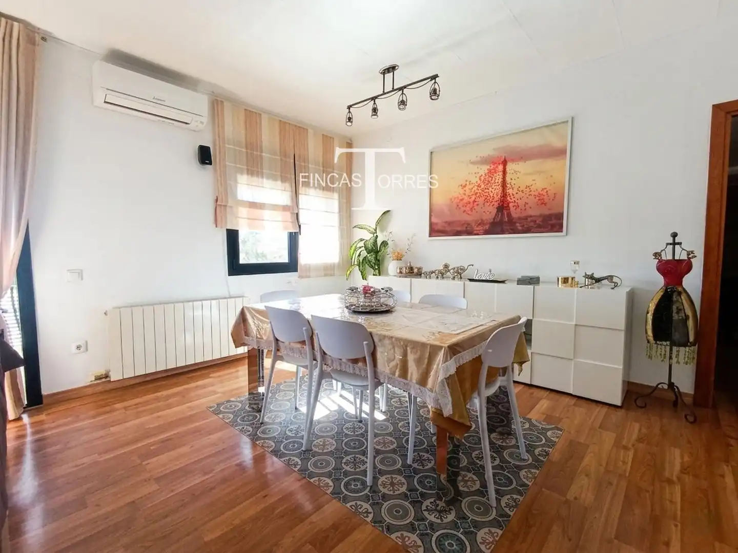 Comedor de Piso en venta en Barcelona con Aire acondicionado y Terraza