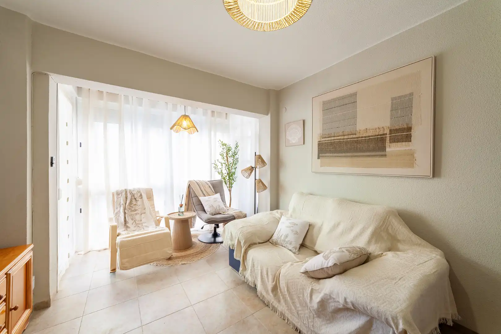 Wohnzimmer von Wohnung zur Miete in Sueca mit Klimaanlage, Heizung und Terrasse