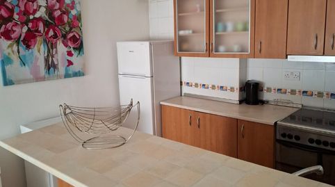 Foto 2 de Apartament de lloguer a Plaza de la Constitución, 25, Santa Bárbara - Ciudad Deportiva, La Línea de la Concepción
