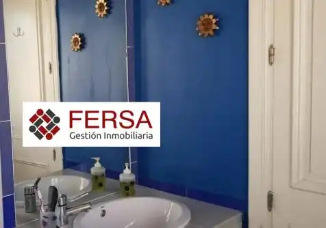 Badezimmer von Wohnung zum Verkauf in El Puerto de Santa María mit Klimaanlage und Heizung