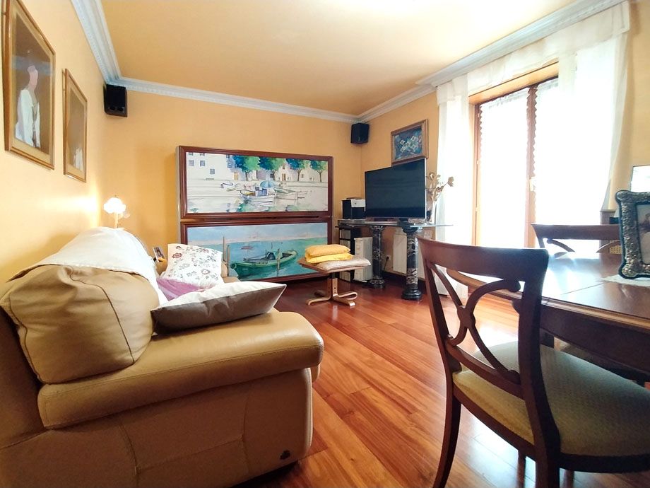 Living room of Flat for sale in Vitoria - Gasteiz  with Heating, Parquet flooring and Storage room