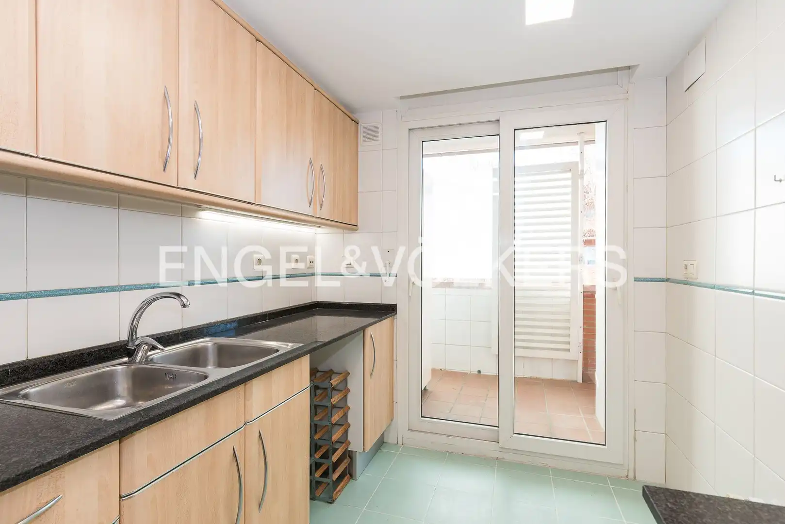 Cuina de Pis de lloguer en Sant Cugat del Vallès amb Aire condicionat, Calefacció i Parquet