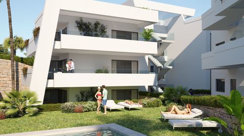 Foto 5 de Apartamento en venta en Sierra de Estepona - Avda. de Andalucía, Estepona