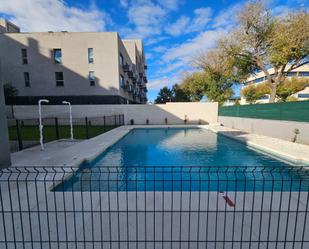 Swimming pool of Duplex to rent in  Madrid Capital  with Air Conditioner, Terrace and Community pool