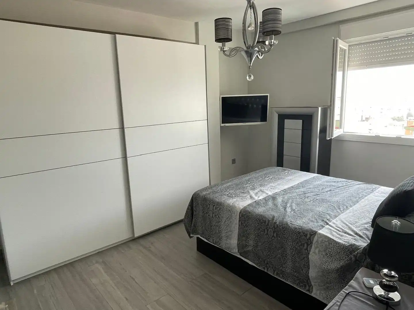 Bedroom of Flat for rent in Málaga  with Air Conditioner, Furnished and Washing machine