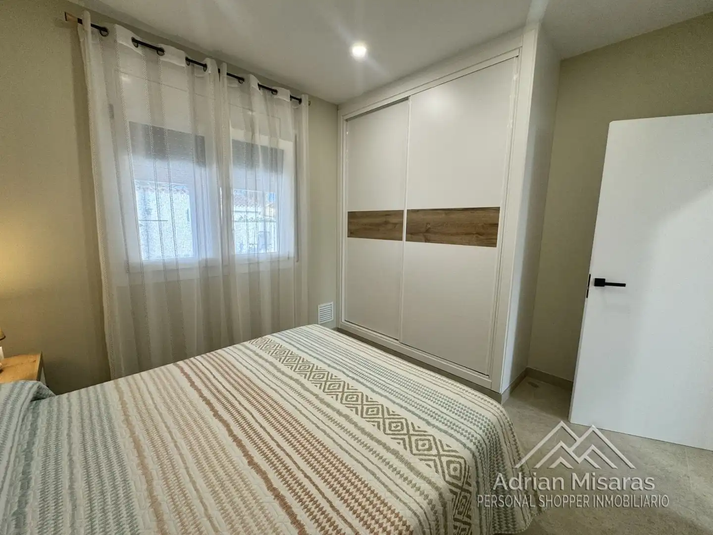 Bedroom of Houses for sale in Deltebre  with Air Conditioner, Heating and Storage room