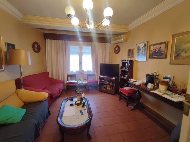 Piso en Venta en Calle de Fray Ceferino González en Embajadores - Lavapiés