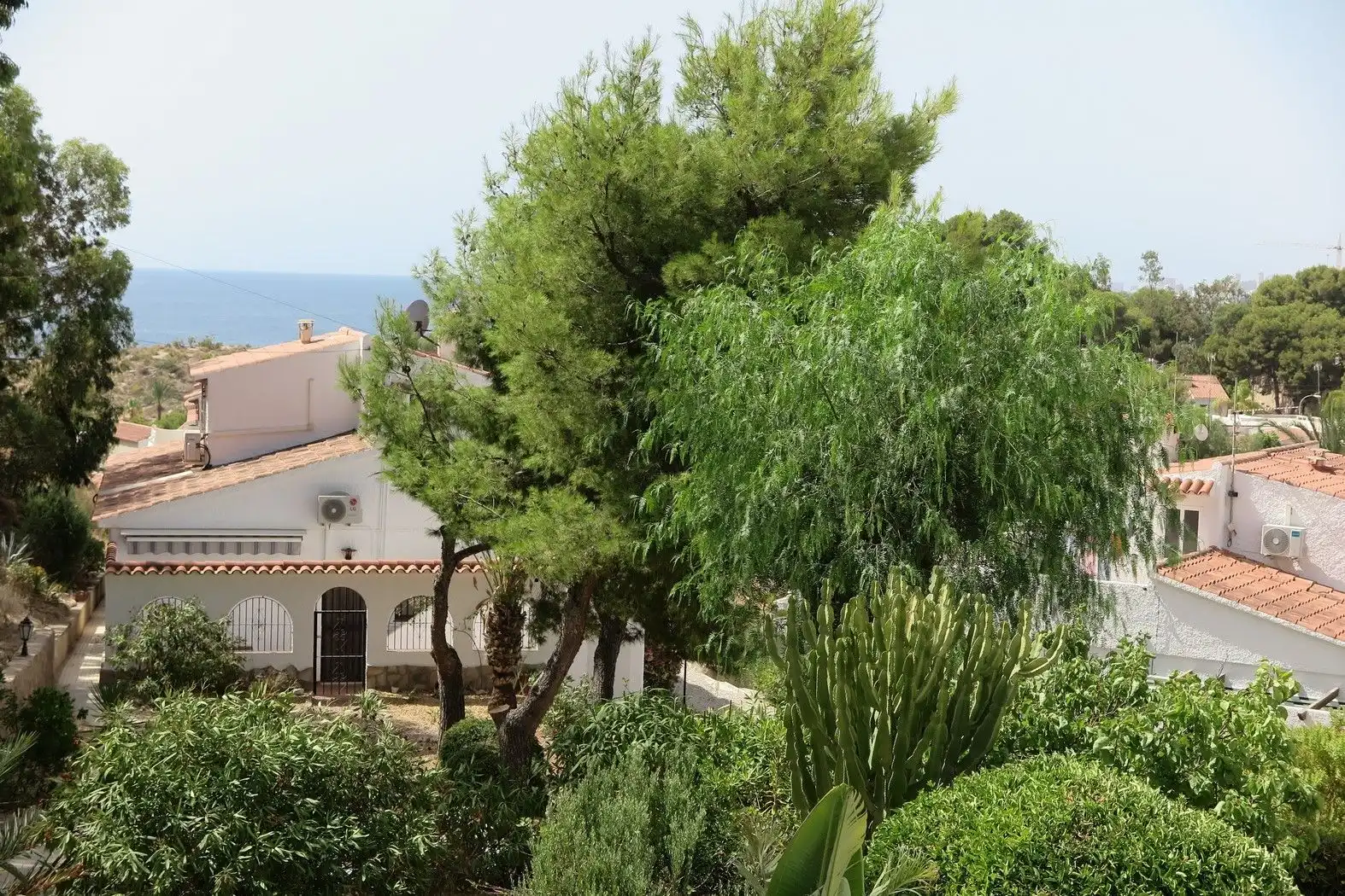 Jardí de Casa adosada en venda en El Campello amb Aire condicionat, Calefacció i Terrassa