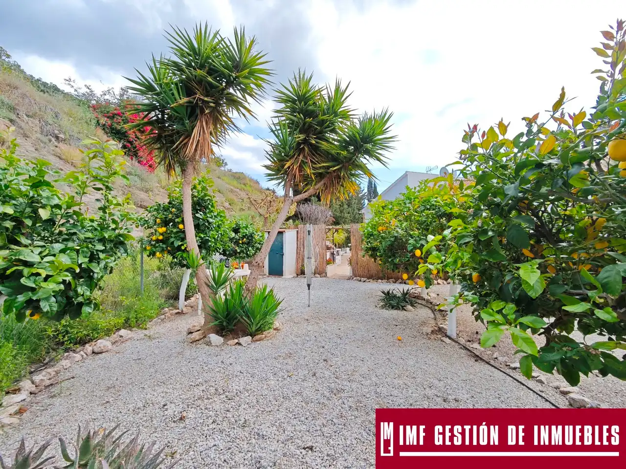 Garden of Houses for sale in Benamargosa  with Terrace