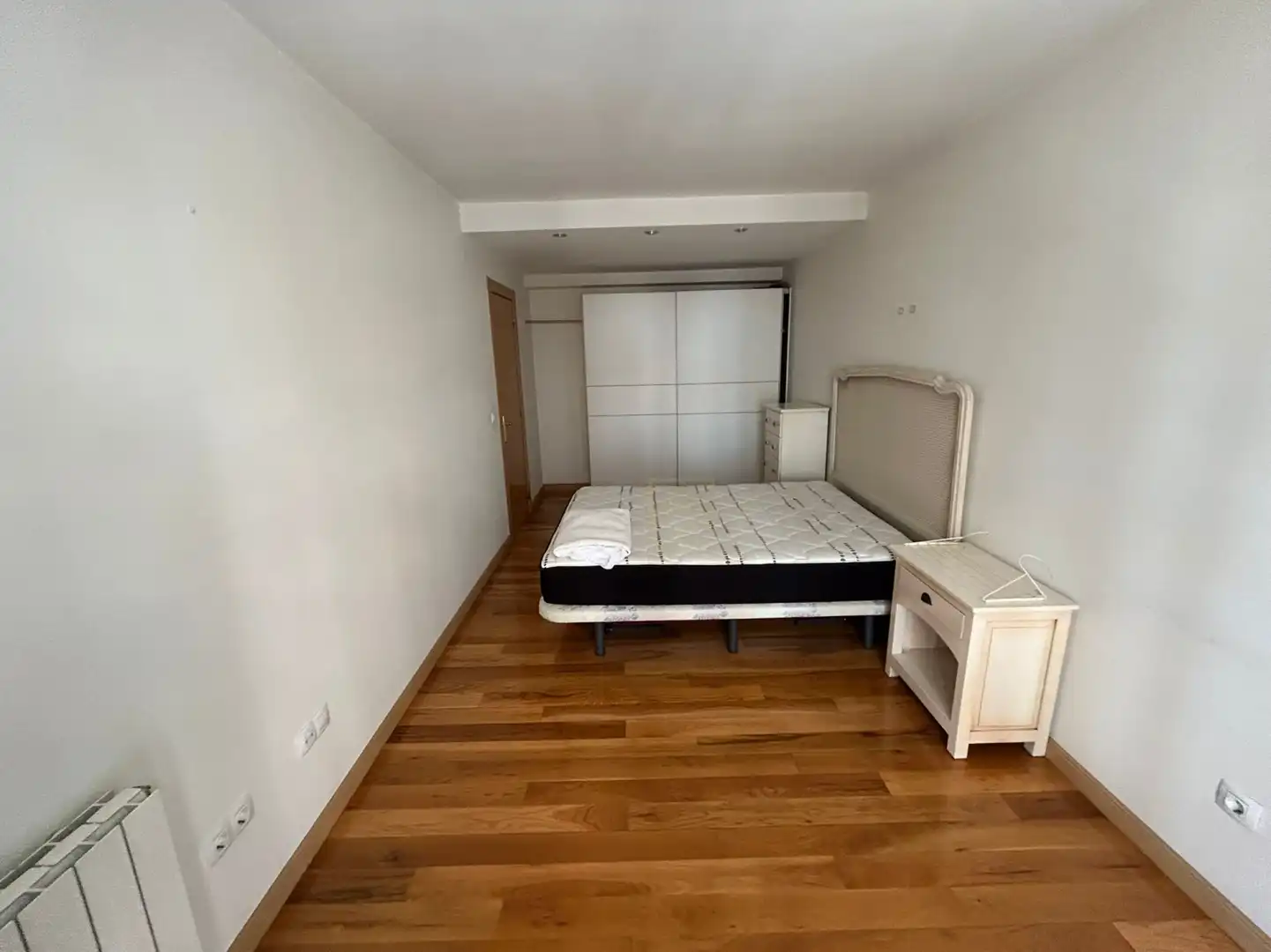 Bedroom of Flat for rent in Torrelavega   with Heating and Storage room