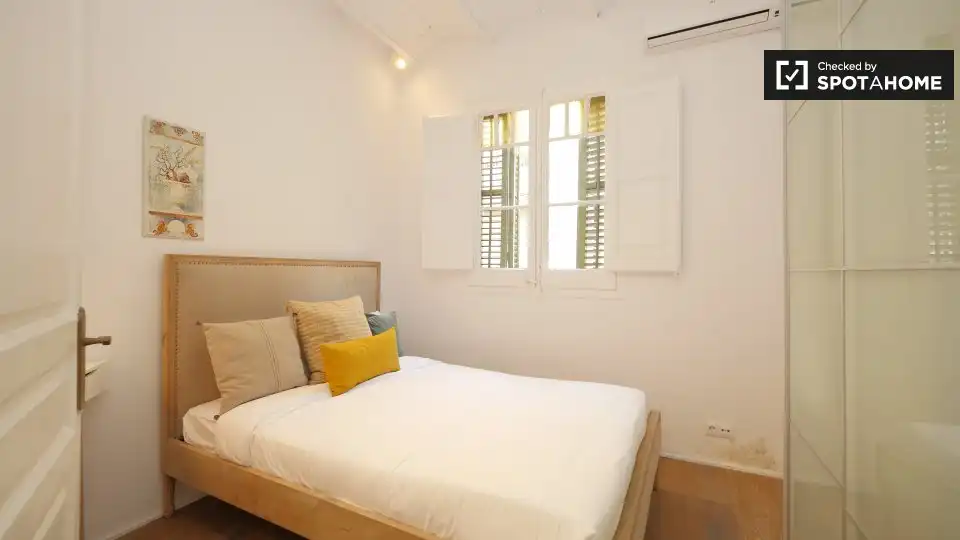 Piso con terraza en alquiler en Gràcia, imagen 13