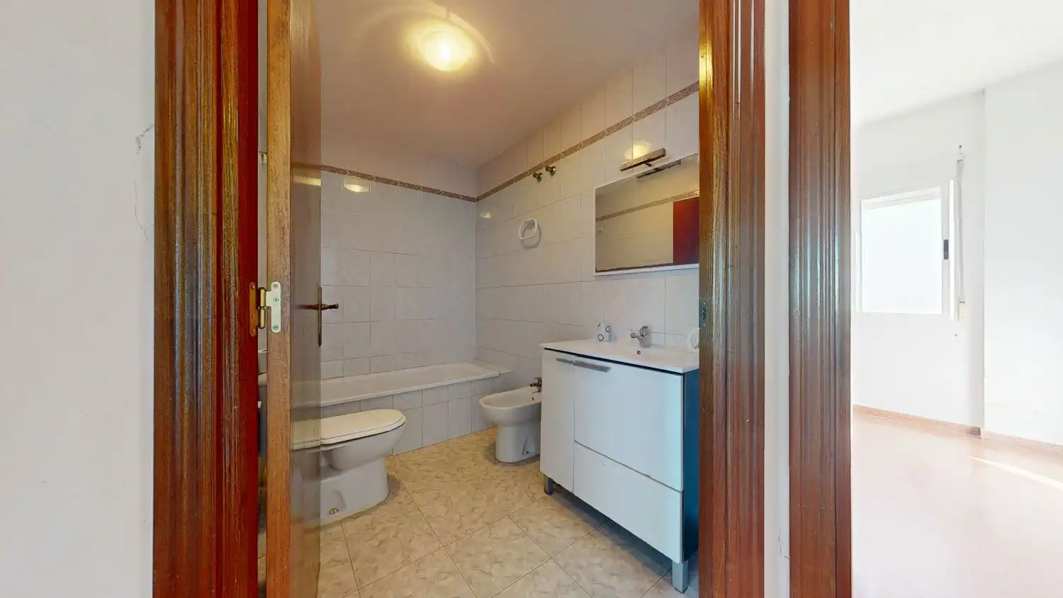 Flat with terrace for sale in ANTONIO MACHADO 4, imagen 9