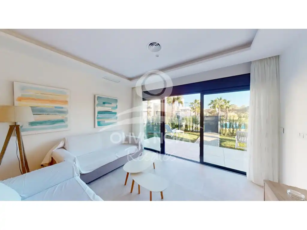Detached homes for sale in Calle Degas, Oliva Nova