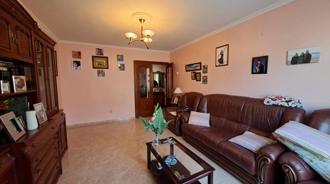 Foto 4 de Piso en venta en Rúa Murillo, Alto del Castaño, Narón