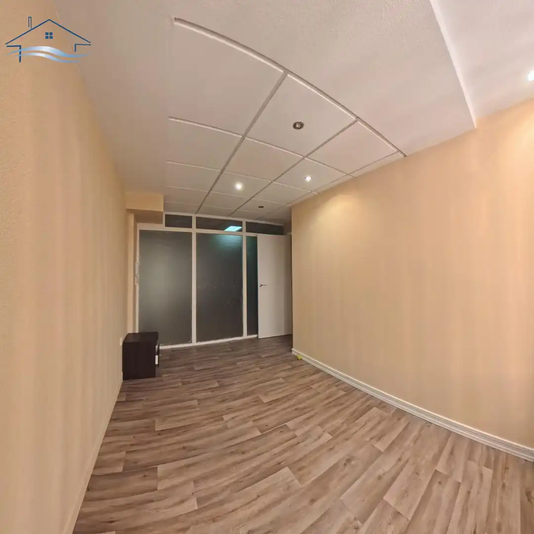 Büro zur Miete in Alicante / Alacant mit Klimaanlage und Heizung