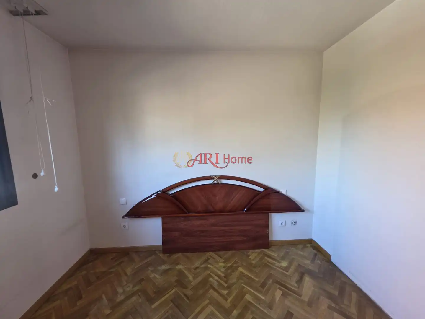 Bedroom of Flat for sale in Fuenlabrada  with Air Conditioner, Heating and Swimming Pool