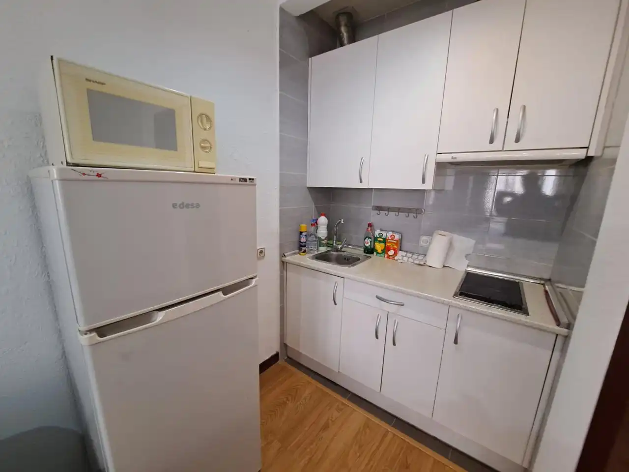 Estudio de alquiler en Calle del Mesón de Paredes, Embajadores - Lavapiés