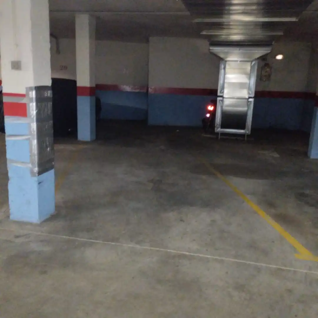 Aparcamiento en venta en La Bañeza, imagen 2