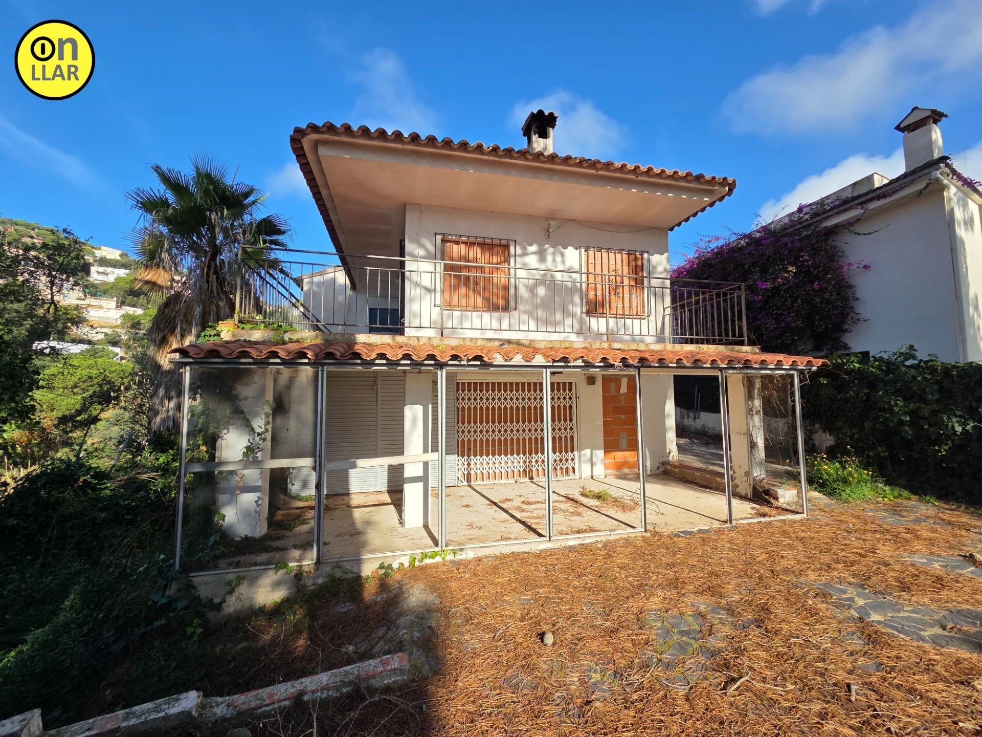 Vista exterior de Casa o xalet en venda en Lloret de Mar amb Jardí privat
