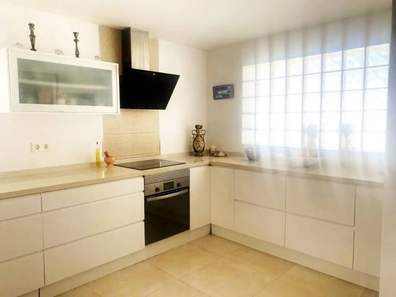 Villa mit Pool zum Verkauf in Roquetas de Mar ciudad, imagen 6