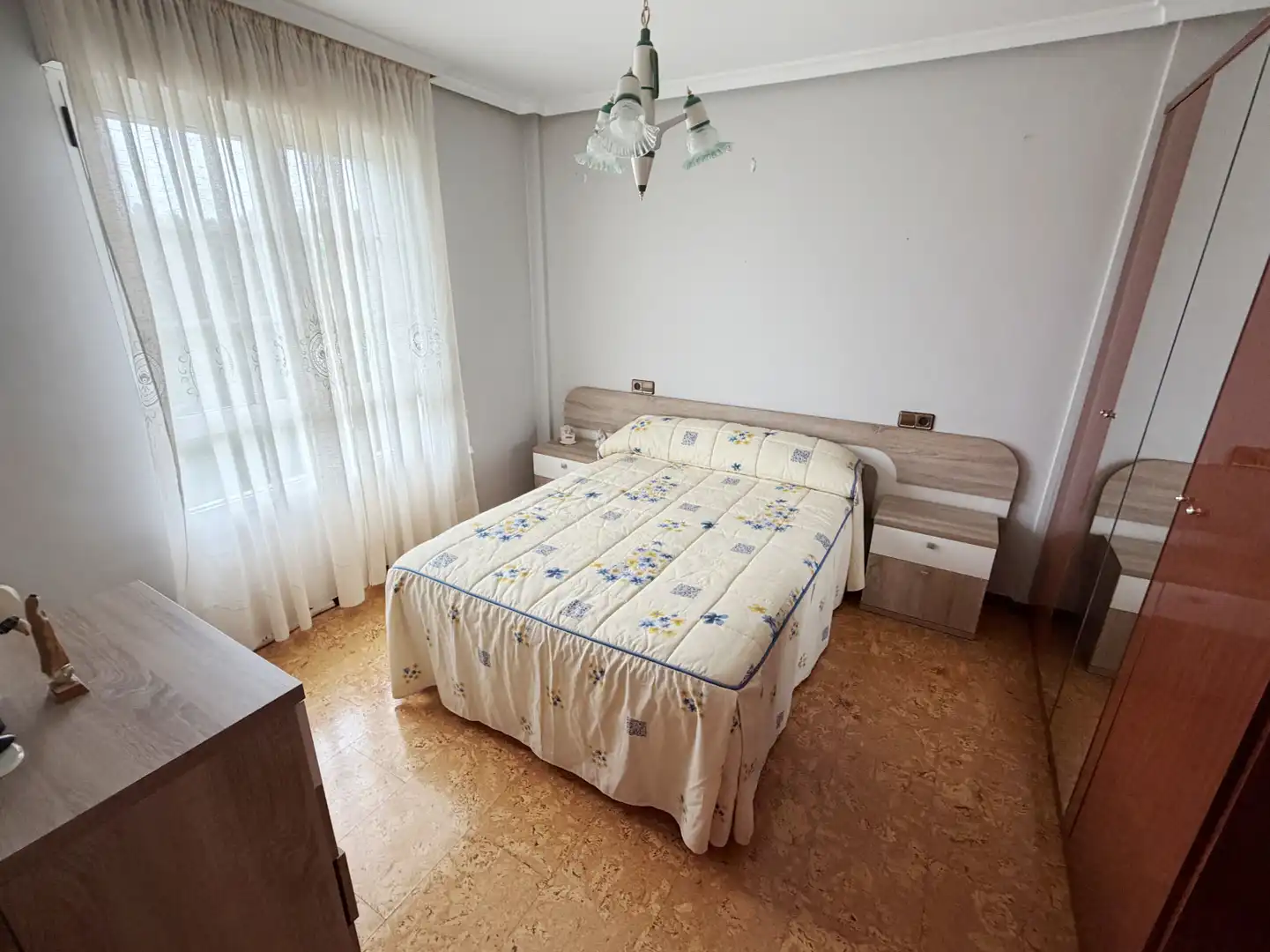 Habitación de Casa o chalet en venta en Avilés con Calefacción y Terraza