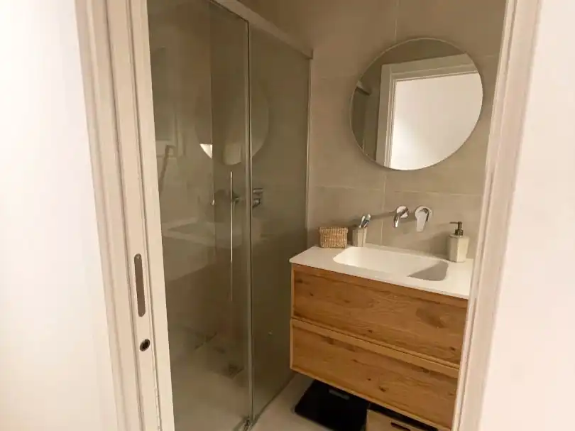 Flat for rent in Carrer de Premià, 32, Sants