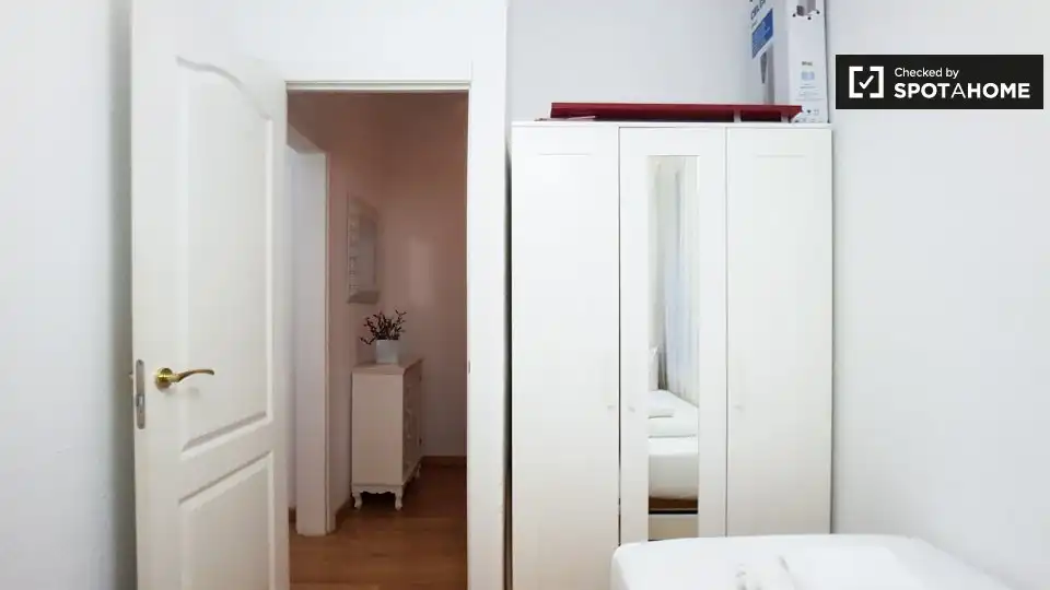 Flat with terrace to rent in Eixample, imagen 15