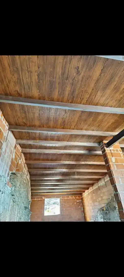 Casa adosada en venda en Valdecañas de Tajo amb Jardí privat i Traster