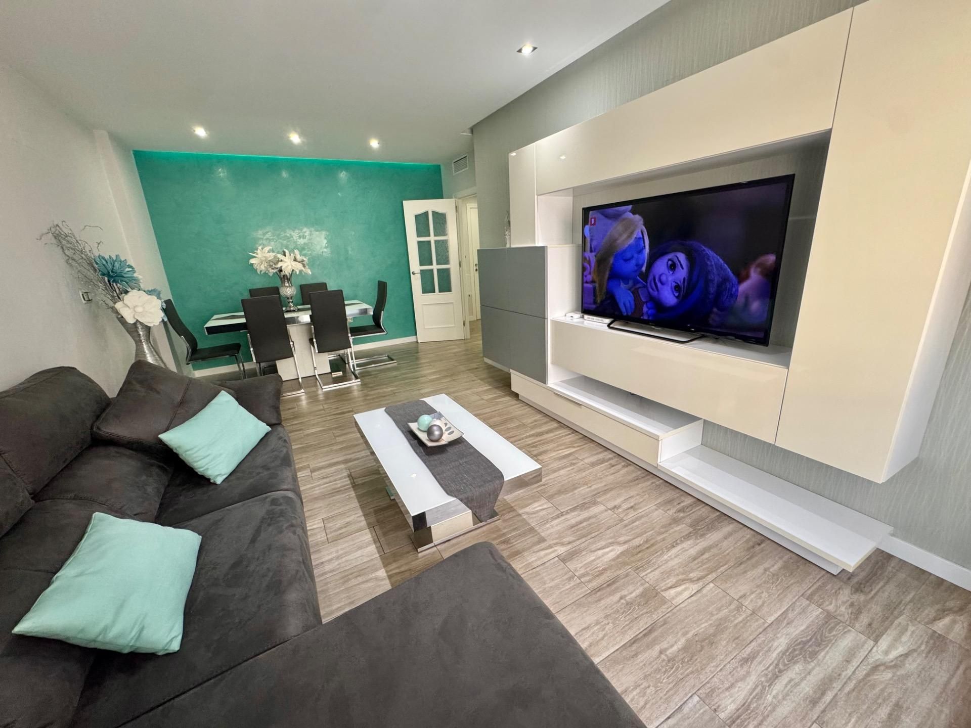 Living room of Flat for sale in Orihuela  with Air Conditioner, Heating and Storage room