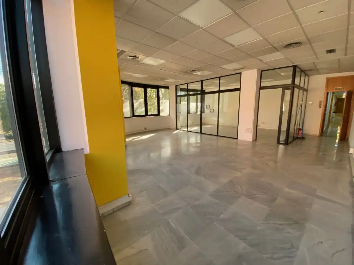 Büro zur Miete in Sevilla mit Klimaanlage