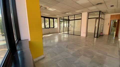 Photo 2 of Office for rent in Reino Unido, El Cano - Los Bermejales, Sevilla Capital