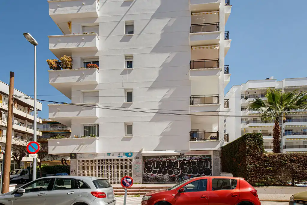 Vista exterior de Local en venta en Lloret de Mar