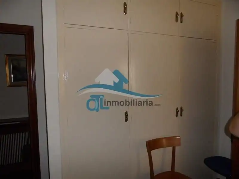 Dormitori de Pis en venda en Linares amb Aire condicionat, Calefacció i Parquet