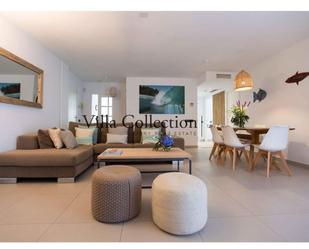 Sala d'estar de Pis de lloguer en Eivissa amb Terrassa i Piscina