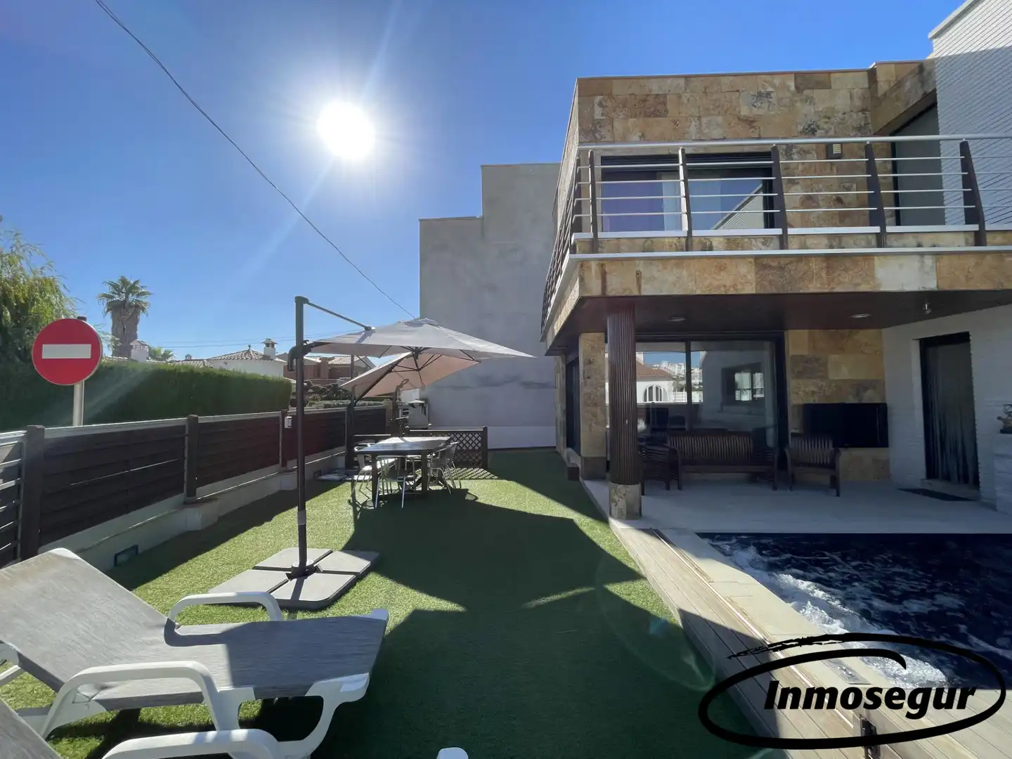 Detached house with terrace for sale in Carrer Lluís Domènech I Montaner 13, imagen 47