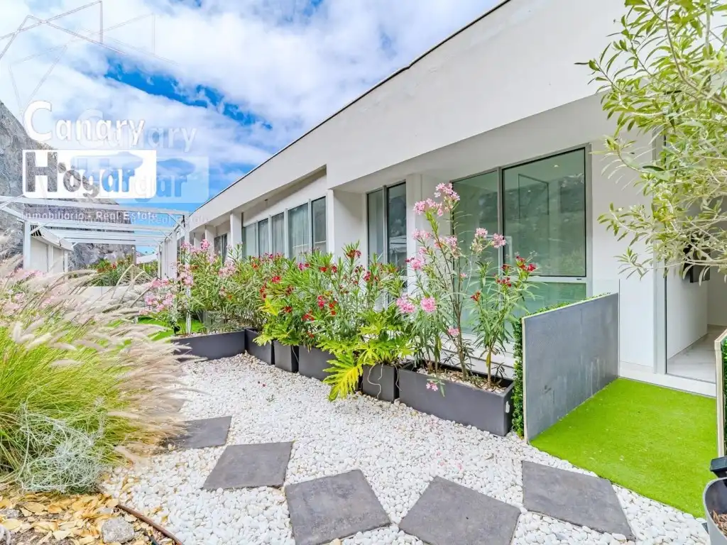 Vista exterior de Ático en venta en Santiago del Teide con Jardín privado y Piscina