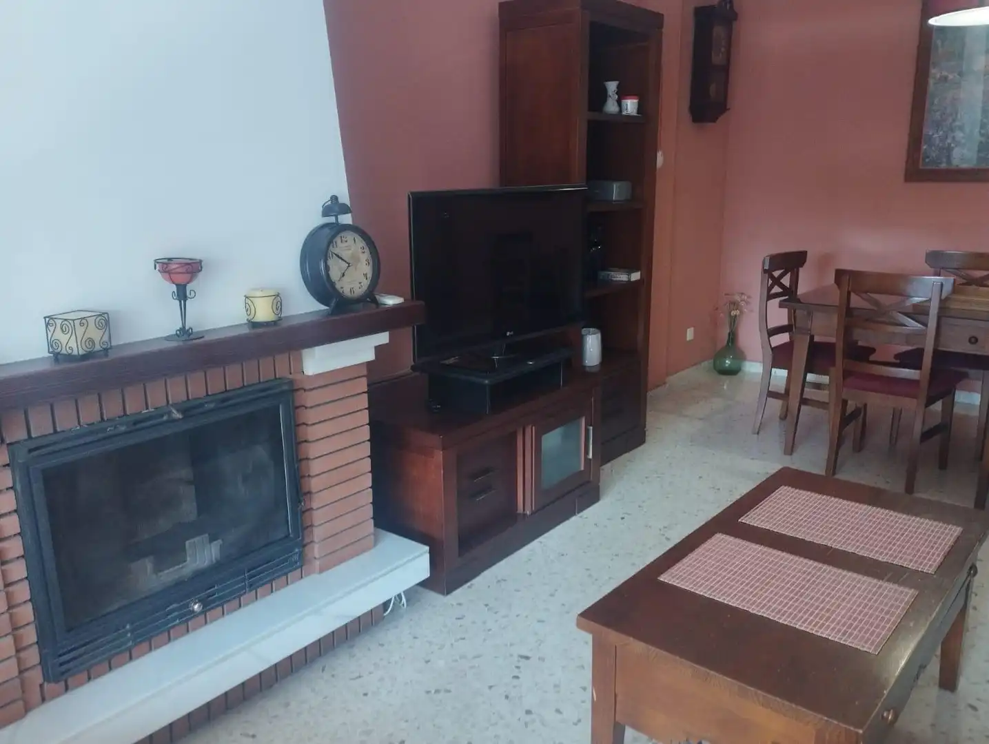 Living room of Detached homes for rent in Sevilla  with Air Conditioner, Heating and Terrace