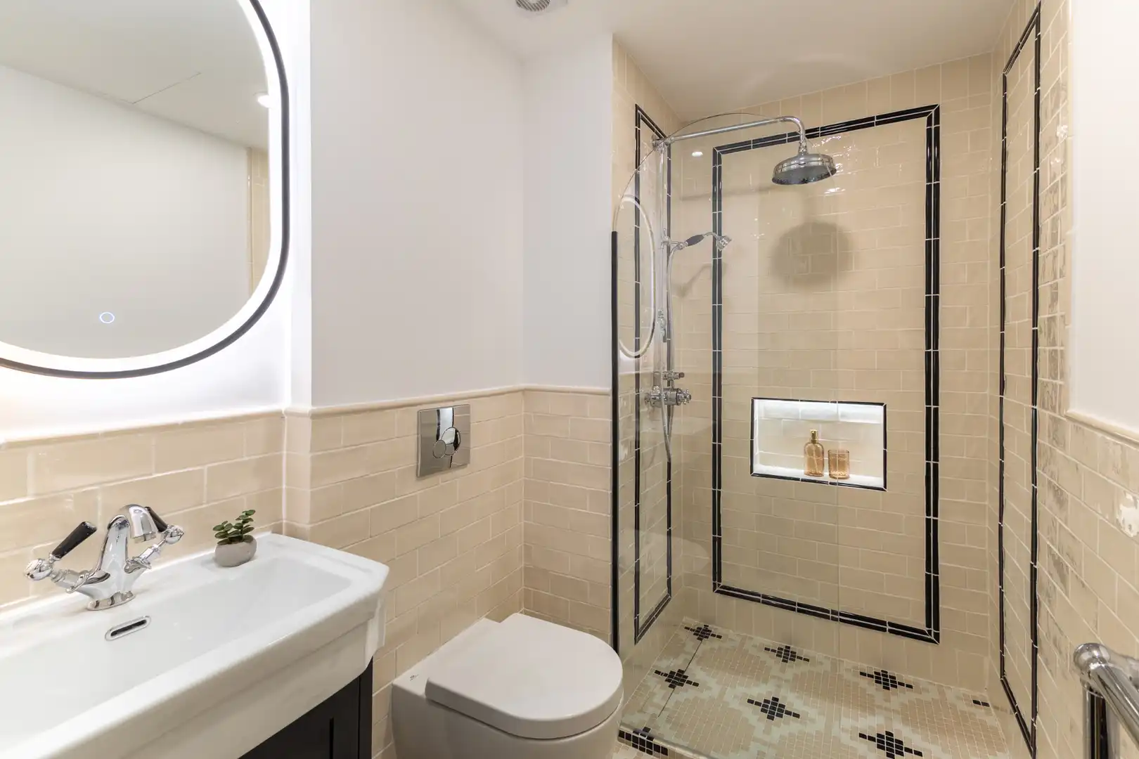 Baño de Piso en venta en Madrid con Aire acondicionado, Calefacción y Parquet