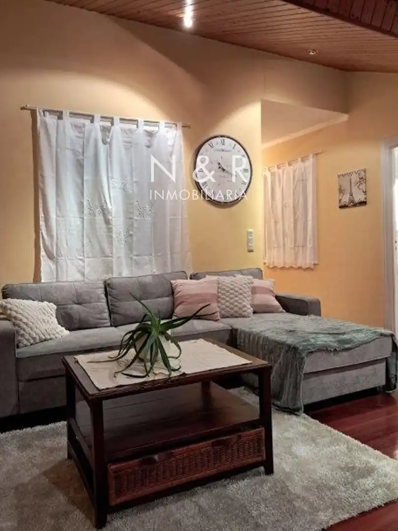 Attic for rent in Virxe Cerca, Concheiros - Fontiñas