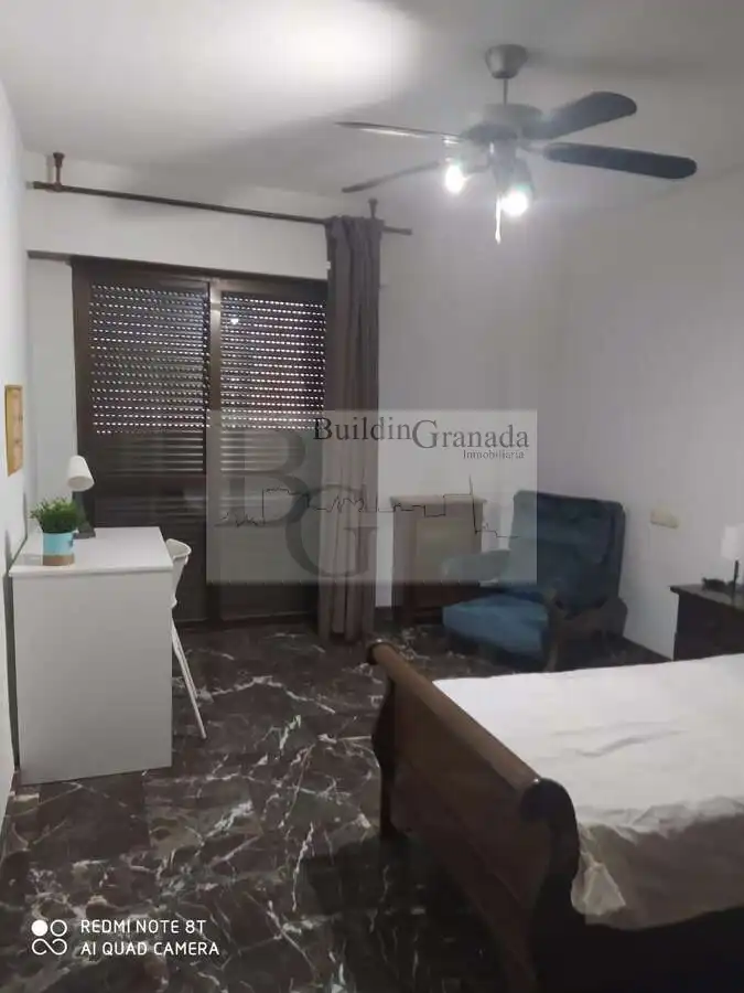 Bedroom of Flat for rent in Granada  with Terrace and Furnished