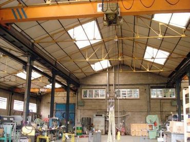 Nave industrielle avec ascenseur à vendre à Carrer del Pintor Vila Cinca