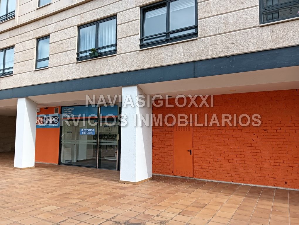 Local de lloguer a Rúa Mercedes Núñez Targa, Coia