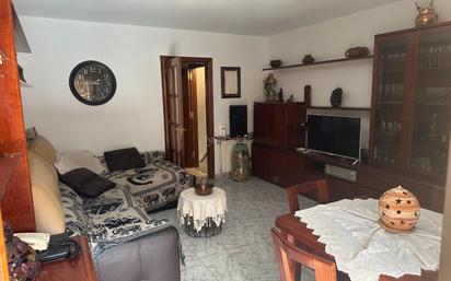 Sala d'estar de Casa o xalet en venda en Terrassa amb Aire condicionat i Terrassa