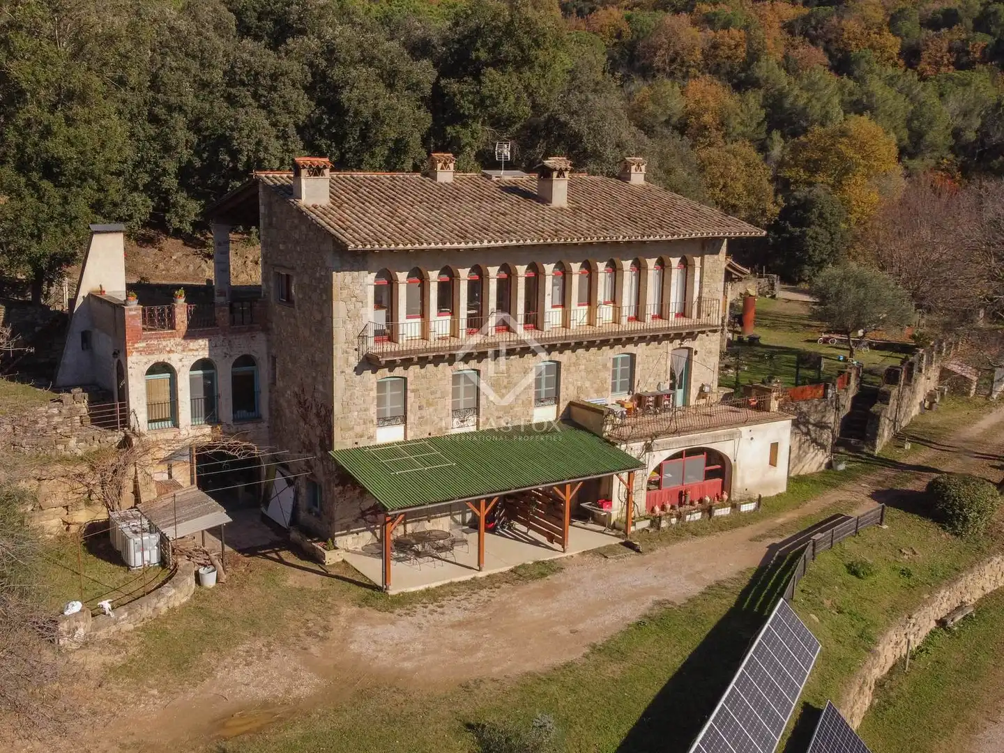 Vista exterior de Finca rústica en venta en Banyoles con Calefacción, Jardín privado y Terraza