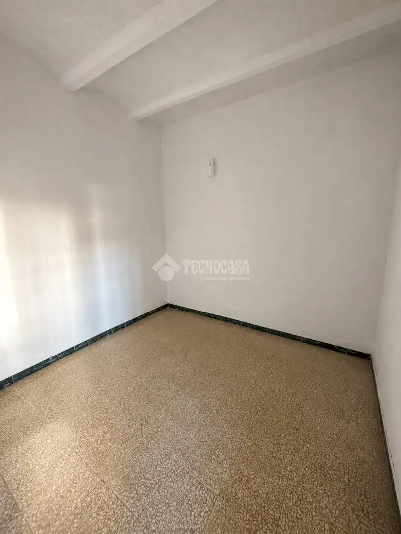 Dormitori de Casa o xalet en venda en El Viso del Alcor