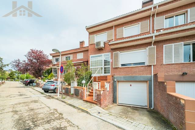 Casa-chalet en Venta en Calle Luquetto, 17 en La Pizarra