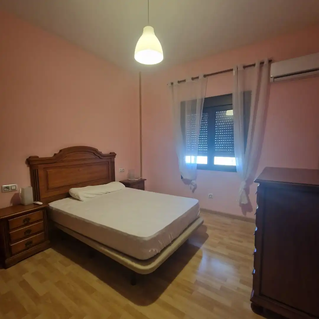 Flat with lift to rent in Poeta agustin Ruano, imagen 8
