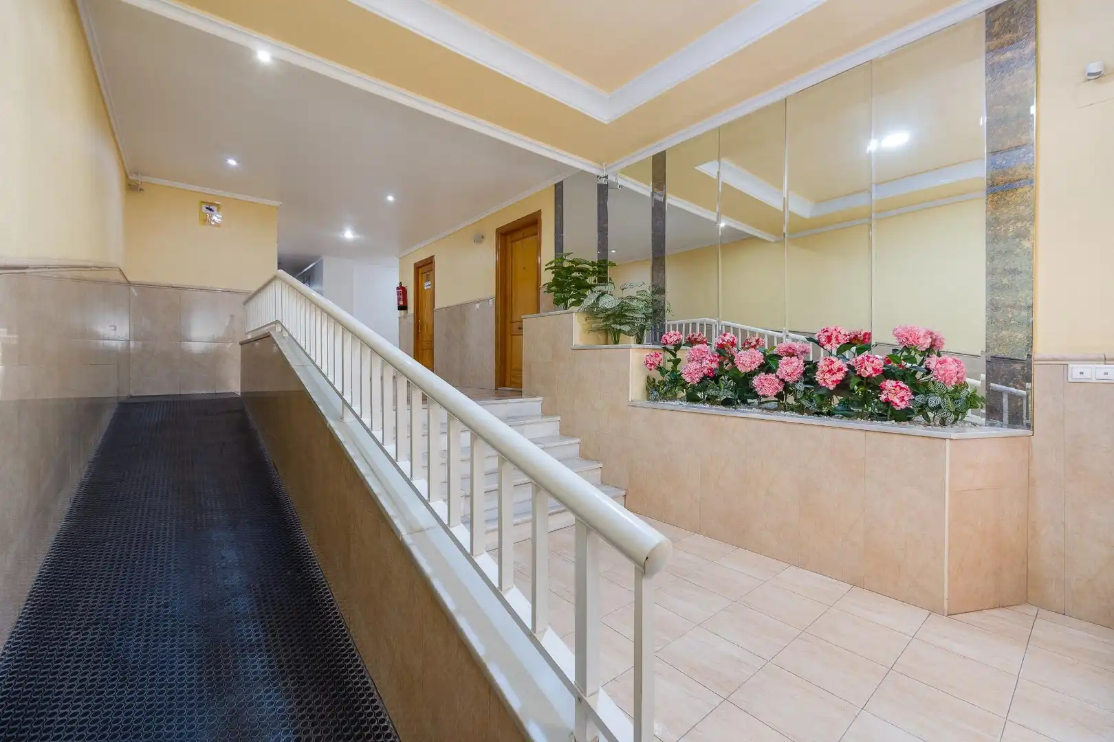 Apartamento con ascensor en venta en Calle RAMON GALLUD, imagen 27
