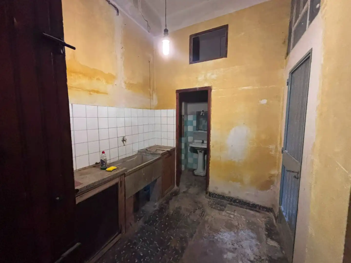 Cuina de Casa o xalet en venda en Burjassot amb Terrassa i Balcó